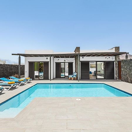 3 Bedroom Villa With Private Pool Close To Papagayo Beach Playa Blanca  Luaran gambar