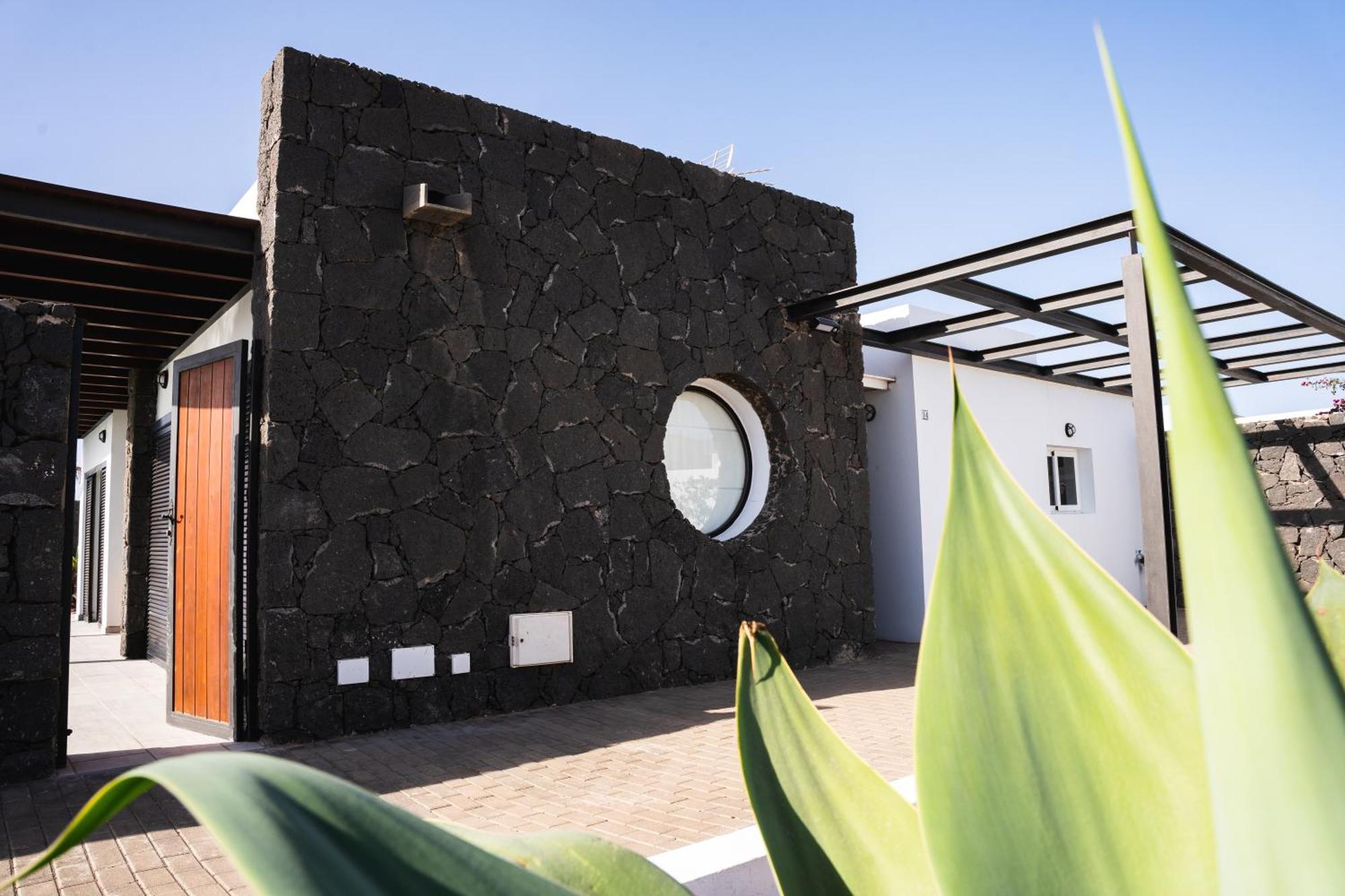 3 Bedroom Villa With Private Pool Close To Papagayo Beach Playa Blanca  Luaran gambar